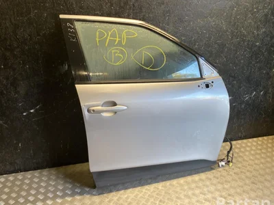 Toyota Yaris Cross XP210 2022 Porte Right Front - Image 1