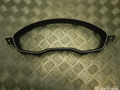 Audi 8W0 857 115 / 8W0857115 A4 Avant (8W5, B9) 2016 Cadre - Image 1