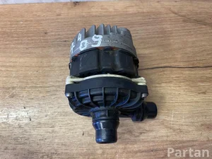 BMW 5A30246 ; A2C12152100 / 5A30246, A2C12152100 5 (G30) 2021 Water Pump