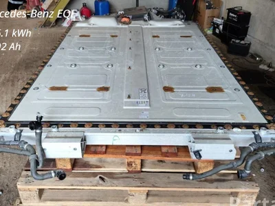 Mercedes-Benz A7893403129 EQE V295 2023 Batterie - Image 1