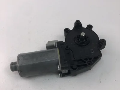 Citroën 0130821763 BERLINGO (MF) 2004 Moteur de lève-vitre - Image 1