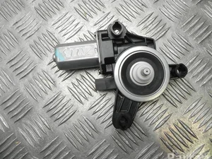 Mercedes-Benz A 000 906 09 08 / A0009060908 GLE (W167) (2019 ...) 2019 Moteur de lève-vitre Right Rear
