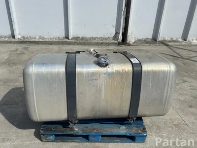 Mercedes-Benz Trucks A9604703903 ACTROS MP4 / MP5 2018 Fuel tank 630L - Image 1
