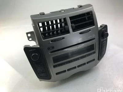 Toyota 86120-0D490 / 861200D490 YARIS (_P9_) 2009 Radio / lecteur CD - Image 1