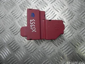 Lexus 82621-52130 / 8262152130 RX (_L1_) 2013 Protection centrale contre la surcharge