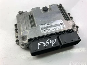 Volvo  31312578 0261S07523 / 313125780261S07523 V40 Estate (VW) 2001 Unités de contrôle