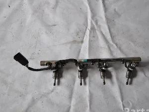 Ford USA JR3E9F797DE ; JR3E9G929BA / JR3E9F797DE, JR3E9G929BA MUSTANG Coupe 2018 Distribution de carburant / rail