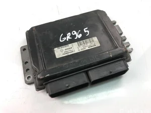 Renault 8200046491; S110010303C / 8200046491, S110010303C CLIO II (BB0/1/2_, CB0/1/2_) 2001 Motorsteuergerät