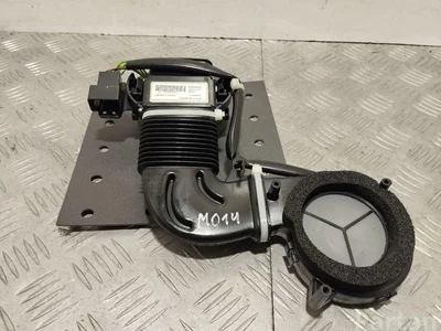 Jaguar 11024890A, L03843114AB XE (X760) 2017 Ventilateur / Souffleur - Image 1