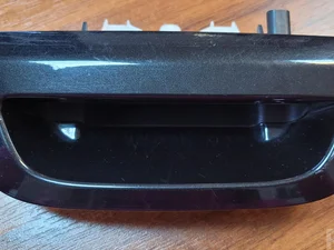 Chrysler 5RP06AXRAC Pacifica 2019 Bouton du coffre à bagages