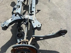 Kia 55405-D7500 / 55405D7500 SPORTAGE (QL) 2021 poutre d'essieu arrière