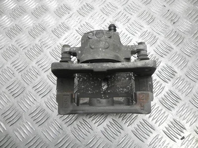 Lexus 25VTR CT (ZWA10_) 2012 Étrier de frein Right Front - Image 1