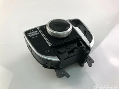 Mercedes-Benz A2059005915 C-CLASS (W205) 2015 Jungiklis/mygtukas - Nuotrauka 1