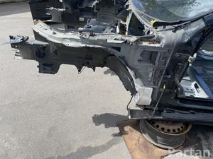 Volvo V90 II 2019 Kėbulo ketvirtis kairė priekis