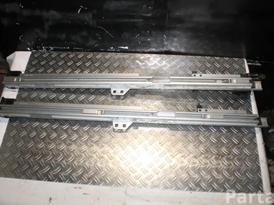 Volvo 30740672 XC70 II 2009 Un autre détail de finition - Image 1