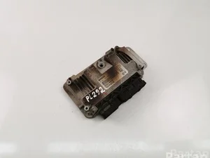 Toyota 89661-0H090; 0261S04465 / 896610H090, 0261S04465 AYGO (_B1_) 2008 Unidad de control del motor