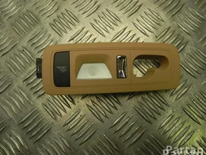 Porsche 7PP 947 119 B / 7PP947119B CAYENNE (92A) 2012 Lumière intérieure