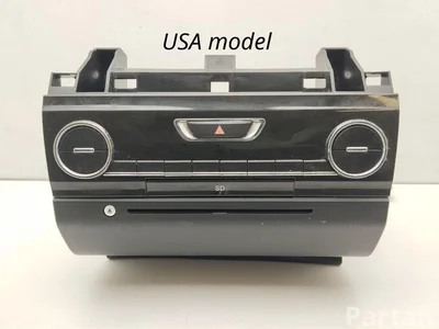 Maserati 06700301980 GHIBLI (M157) 2015 Radio z odtwarzaczem CD - Zdjęcie 1