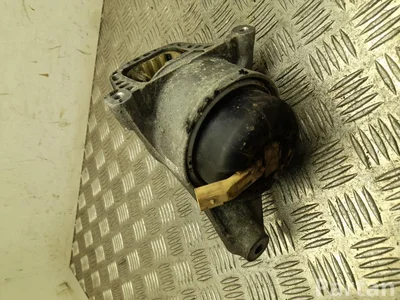 Audi 8W0 199 371 CS / 8W0199371CS A4 Avant (8W5, B9) 2021 Engine Mounting - Image 1