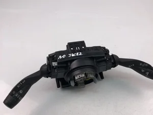 Volvo 32266029 V60 2018 Блок многофункциональных клавиш рулевого колеса