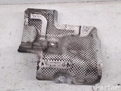 Mercedes-Benz A2056825171 C-CLASS (W205) 2015 Protección térmica - Imagen 1