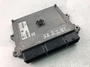 Renault 237103368R; 237102706R / 237103368R, 237102706R CAPTUR (J5_) 2015 Unidad de control del motor
