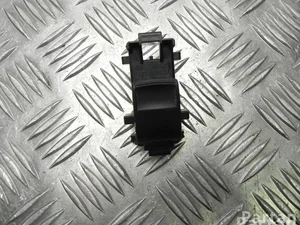 Toyota 829-2X75 / 8292X75 RAV 4 III (_A3_) 2007 Bouton de lève-vitre