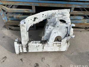 Volkswagen Touareg III CR 2020 Cuarto cuerpo del coche Right Front