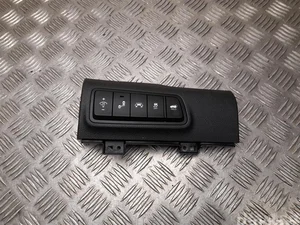 Hyundai 84780-D7000, 93710-D7320 / 84780D7000, 93710D7320 TUCSON (TL) 2017 Commutateur multiple