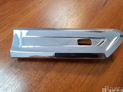 BMW 5 (F10) 2015 Moldeo Right Front - Imagen 1