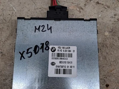 BMW 9251984 5 Touring (F11) 2012 Onduleur avec convertisseur - Image 1