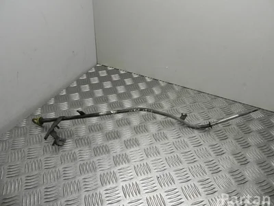 Alfa Romeo 2.0 / 20 GIULIETTA (940_) 2011 Jauge d'huile - Image 1