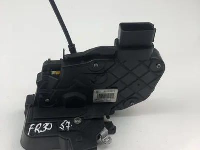 Volvo 31253674 V70 II (SW) 2006 Serrure de porte - Image 1