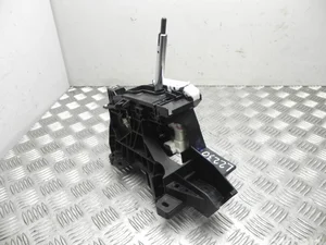 Toyota 75M018-RHD / 75M018RHD RAV 4 V 2020 Levier de vitesse