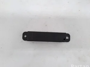 Mercedes-Benz A1668200075 C-CLASS (W205) 2015 Unité de contrôle pour l'accès et l'autorisation de démarrage (kessy)