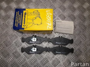 Mercedes-Benz 90R-01144/2123 / 90R011442123 SPRINTER 2-t Фургон (901, 902) 2006 Тормозные колодки