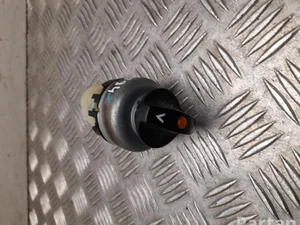 Mercedes-Benz SL 107 1981 Multiple switch