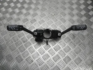 Škoda 2Q0 953 521 C / 2Q0953521C FABIA III Estate (NJ5) 2018 Multi-switch colonne de direction