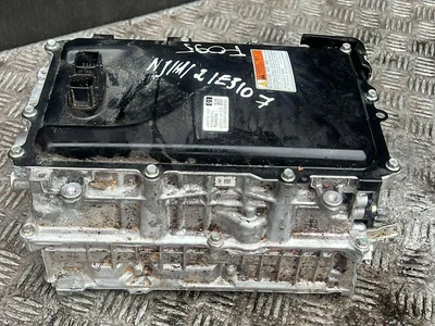 Toyota G9200-47330 / G920047330 COROLLA ( E210) Sedan 2022 Onduleur avec convertisseur - Image 1