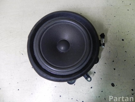 AUDI 8E0 035 411 / 8E0035411 A4 (8EC, B7) 2007 Subwoofer