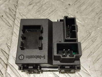 Audi 4H0959591A A8 (4H_) 2014 Unité de commande pour le contrôle du trappe de toit électrique - Image 1