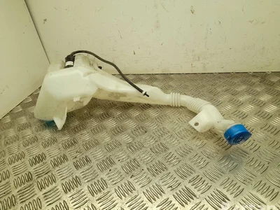 Tesla 1005400-00-D / 100540000D MODEL S 2017 Réservoir d'eau de nettoyage - Image 1