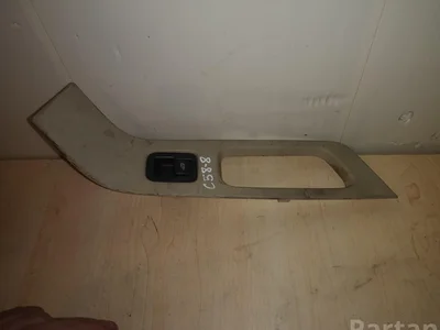 Volvo 3986809 V60 2012 Bouton de lève-vitre - Image 1