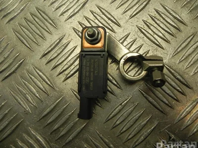 Maserati 670107365 LEVANTE 2019 Protection centrale contre la surcharge - Image 1