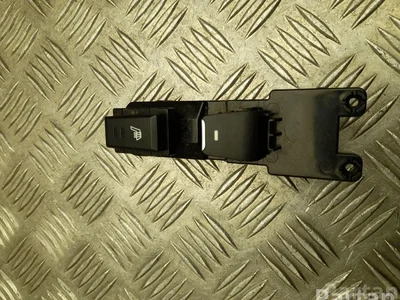 Hyundai 93580-D3000 / 93580D3000 TUCSON (TL) 2017 Bouton de lève-vitre - Image 1