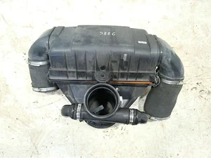 Maserati 210431, 210430 GRAN TURISMO 2011 Obudowa filtra powietrza