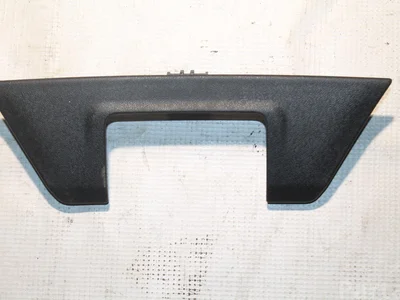 Volvo 31307477 V40 Hatchback 2015 Garniture /moulage - Image 1