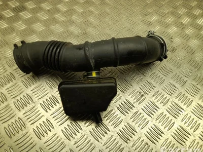 Lexus 17880-15110, 17881-15230 / 1788015110, 1788115230 LBX 2025 Prise d'air / Conduit d'air d'admission - Image 1