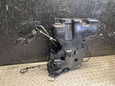 Volkswagen 2N0131965, 2N0941329C, 0444040051 CRAFTER Box (SY_) 2023 Réservoir Adblue - Image 1