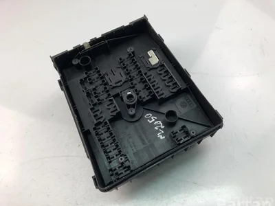 Volkswagen 1K0937125A TIGUAN (5N_) 2010 Розетка предохранителей - Изображение 1